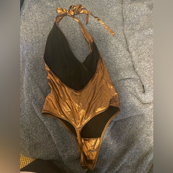 Aritzia bodysuit - Picture 3 of 4